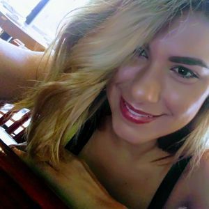 Meet your Posher, Maylan del rocio